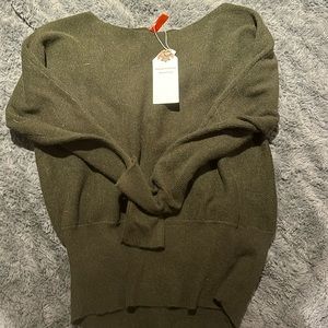 green driers sweater new with tags size small